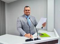 Vereador Azamor Pessoa apresenta Indicação para criação de Cursinho Pré-Vestibular Popular em Parintins