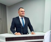 Vereador Azamor Pessoa apresenta solicitação para melhorias nas comunidades de Parintins