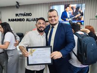 Vereador Azamor Pessoa enaltece artistas parintinenses em Sessão Especial na Câmara Municipal