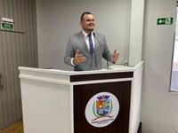 Vereador Azamor Pessoa propõe homenagem pelos 70 anos do Colégio Batista de Parintins