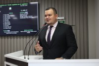 Vereador Azamor Pessoa solicita construção de escola em alvenaria na comunidade do Jauari