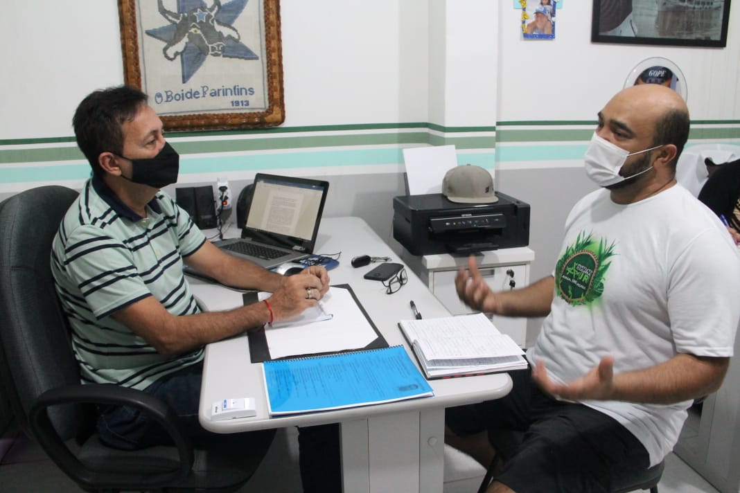 Vereador Babá Tupinambá dialoga com Marcos Moura e reforça compromisso com a cultura