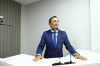 Vereador Babá Tupinambá solicita esclarecimentos sobre desconto salarial dos técnicos de saúde