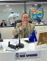 Vereador Babá Tupinambá solicita instalação de lixeiras públicas na Orla da União