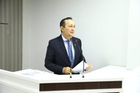 Vereador Babá Tupinambá solicita reparos urgentes na Orla da Francesa e cobra mais respeito aos moradores da zona rural