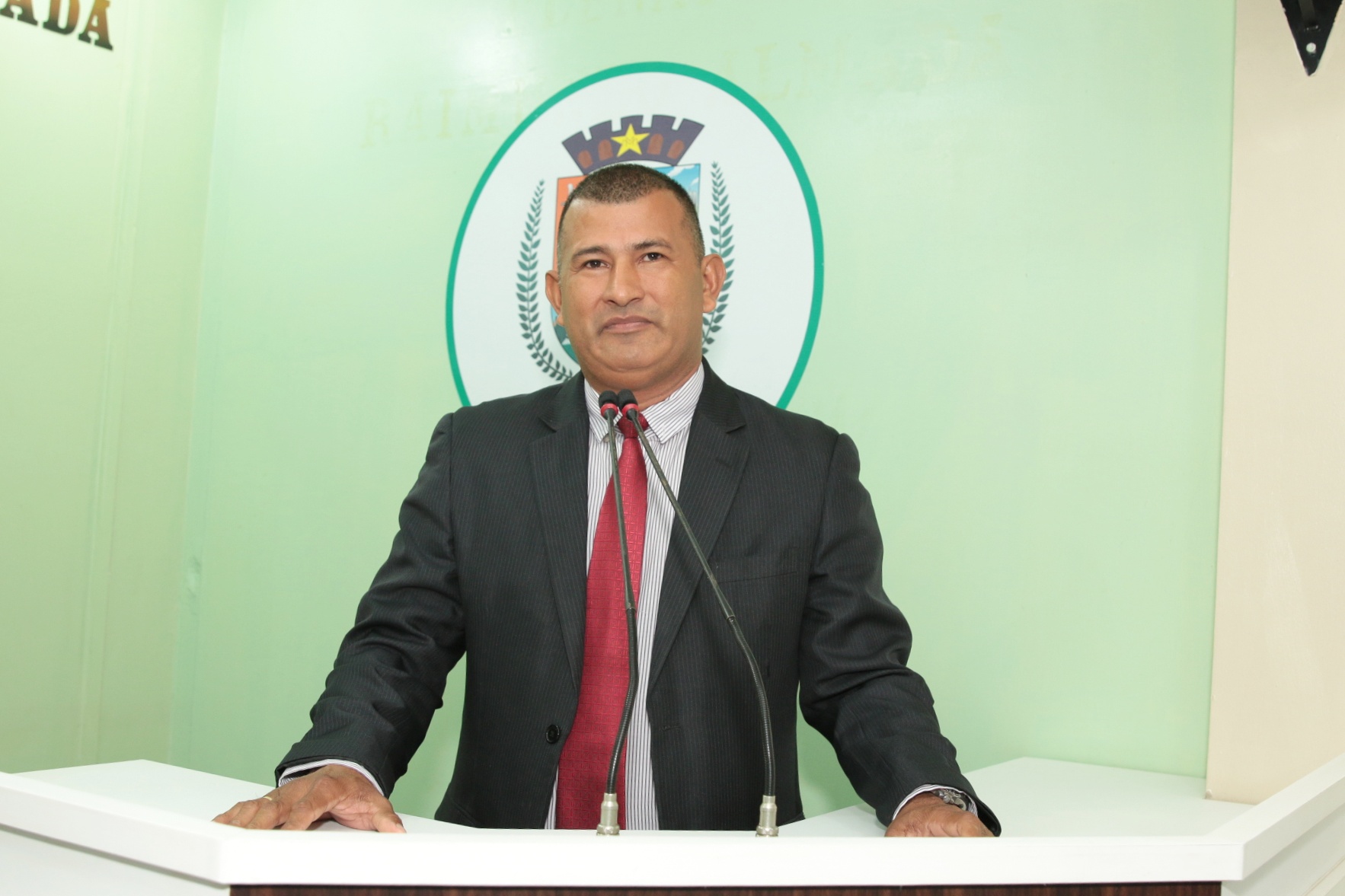 Vereador Bertoldo cobra melhorias em Infraestrutura para determinadas vias urbanas