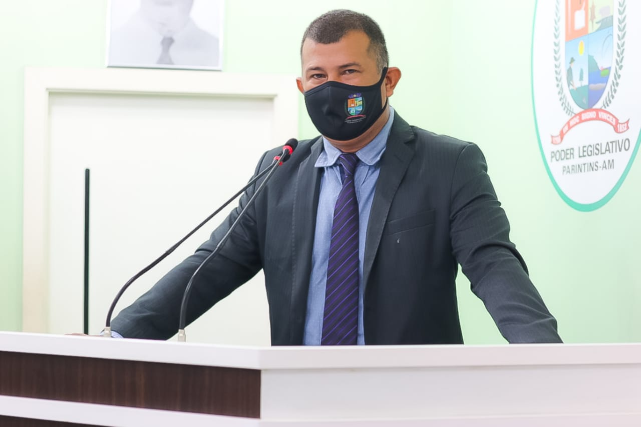 Vereador Bertoldo indica placas de identificação para comunidades rurais, ruas e logradouros público