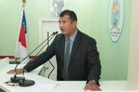 Vereador Bertoldo requer melhorias em Infraestrutura para algumas vias de Parintins