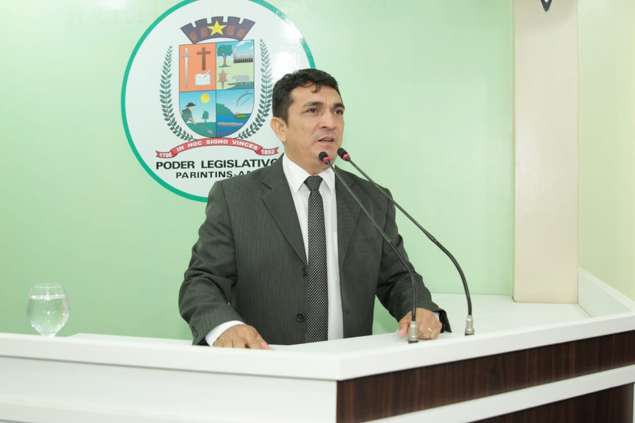 Vereador Beto Farias solicita roçadeira para a Comunidade Menino Deus do Itaboraí