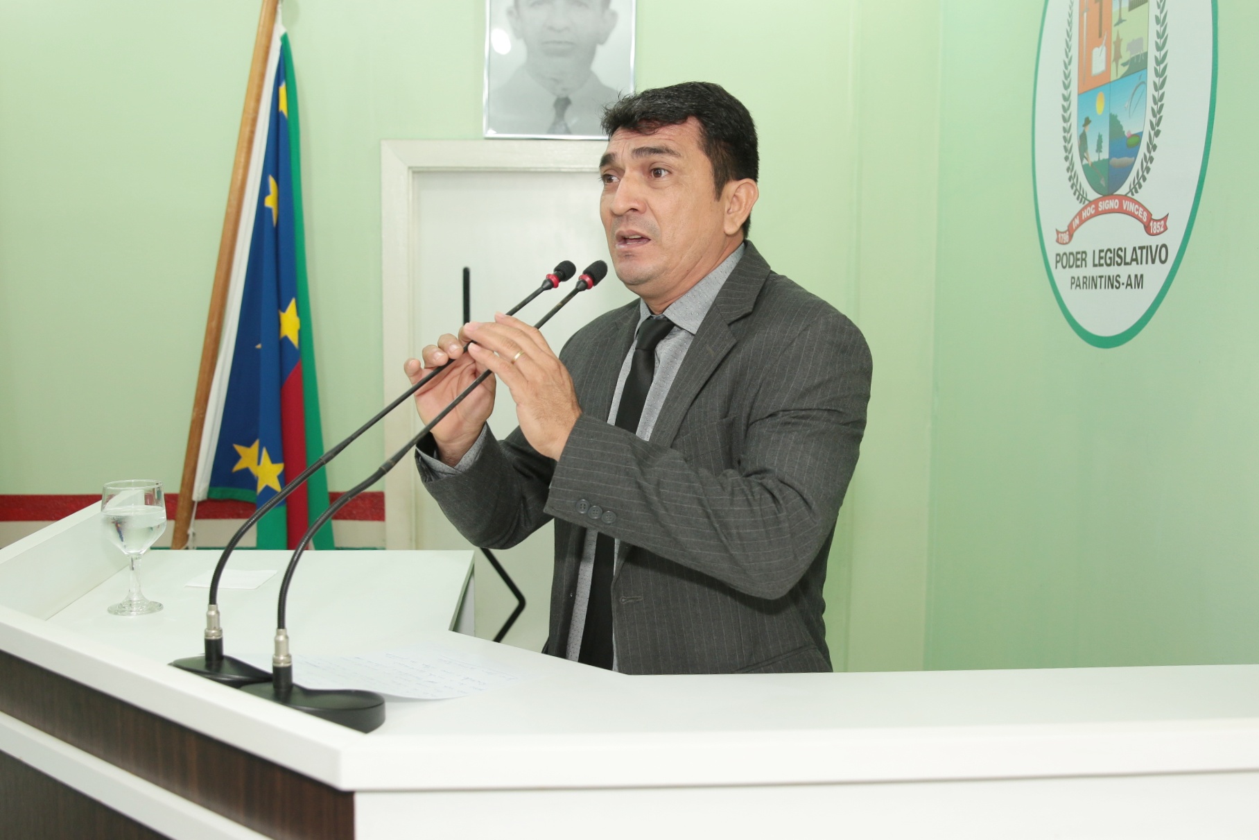 Vereador Beto Farias trata sobre prestação de contas de ex-prefeito, coleta de lixo e Pastorinhas