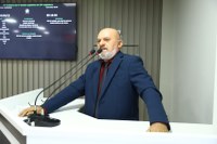 Vereador Cabo Linhares solicita construção de paradas de ônibus