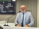 Vereador Cabo Linhares solicita pavimentação de ruas nos bairros Jacareacanga e Tonzinho Saunier, em Parintins