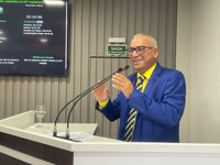 Vereador Fernando Menezes apresenta projeto "Farmácia Solidária" que visa a doação de medicamentos no Município de Parintins