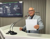 Vereador Fernando Menezes apresenta projeto solicitando a Criação do Programa Municipal de Prótese Dentária no Município de Parintins