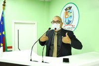 Vereador Fernando Menezes defende a vacina contra a Covid-19 e a autonomia médica