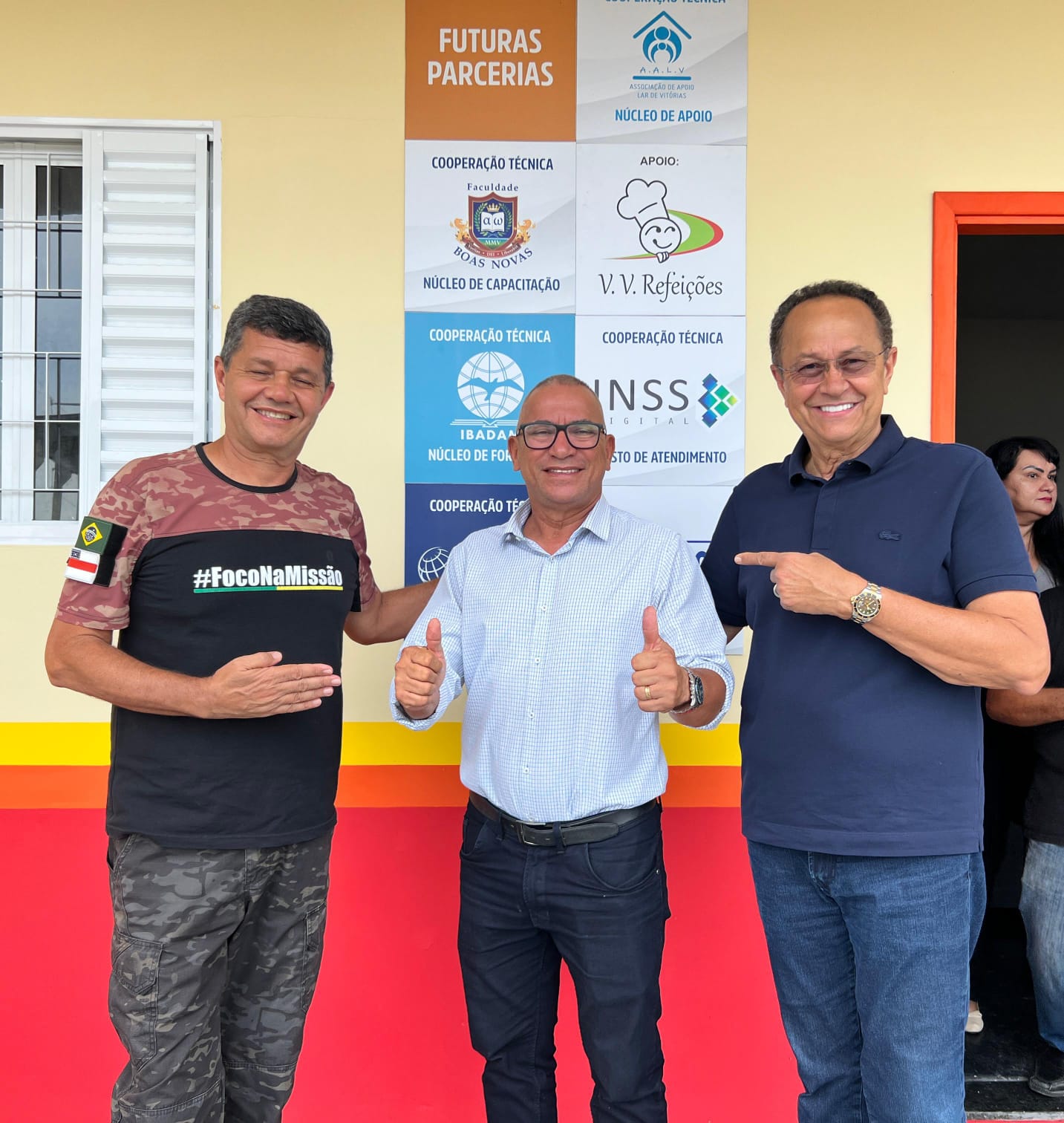 Vereador Fernando Menezes se reúne com deputados estadual e federal em busca de recursos e parcerias para a Assistência Social em Parintins