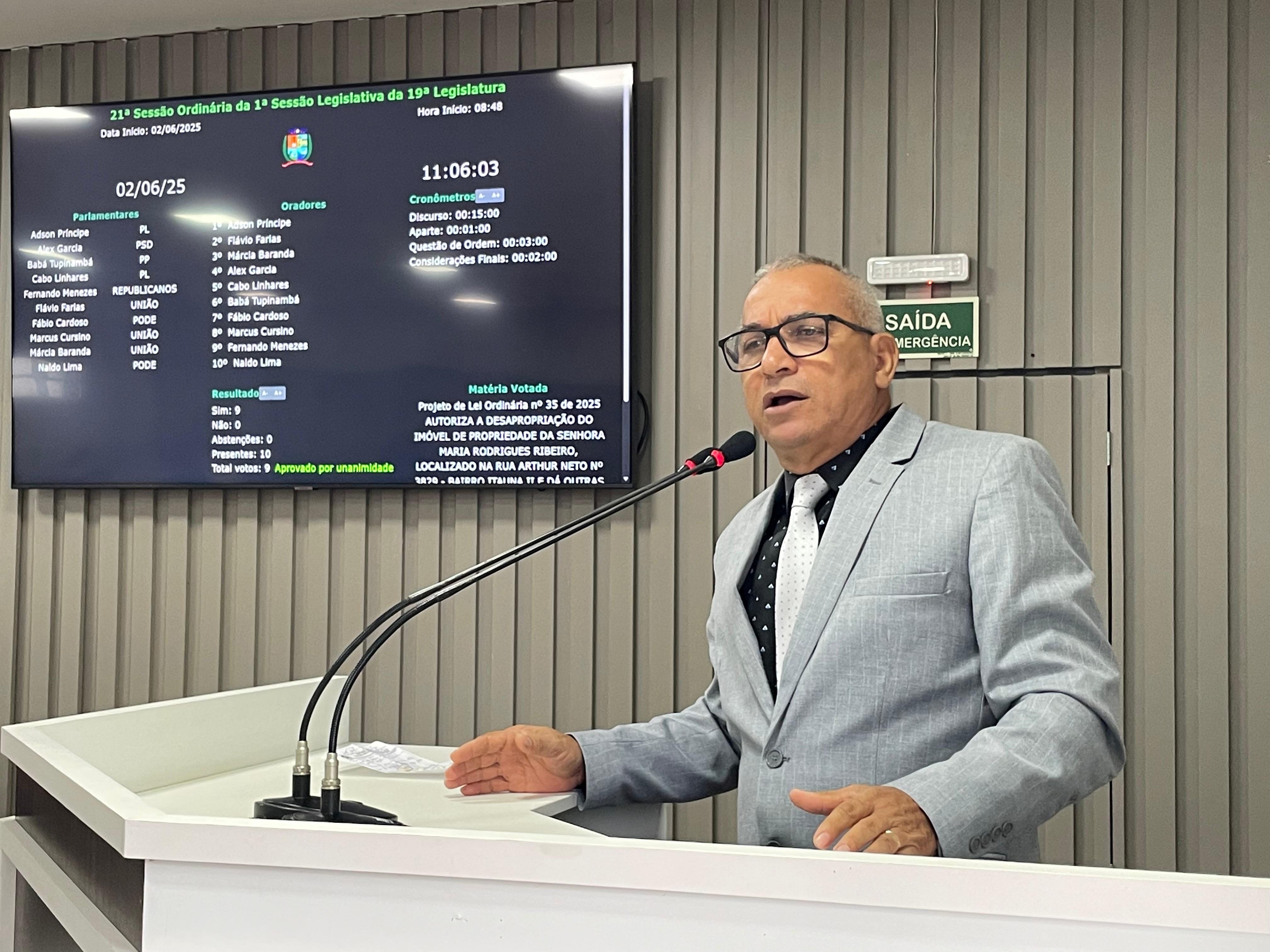 Vereador Fernando Menezes solicita a aquisição de um gerador de energia para distribuição da rede elétrica nas residências da comunidade Hebrom, na região do Jacú