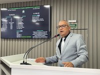 Vereador Fernando Menezes solicita a aquisição de um gerador de energia para distribuição da rede elétrica nas residências da comunidade Hebrom, na região do Jacú