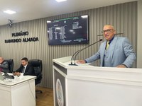 Vereador Fernando Menezes solicita a construção de um castelo de alvenaria para a caixa d'água na comunidade Monte Horebe, no rio Uaicurapá
