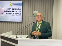 Vereador Fernando Menezes solicita a implantação de faixa de pedestres e quebra-molas em frente à escola municipal Luz do Saber em Parintins
