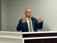 Vereador Fernando Menezes solicita construção de quadra poliesportiva e Unidade Básica de Saúde na comunidade Terra Preta do Mamuru