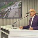 Vereador Fernando Menezes solicita melhorias nas ruas do bairro Lady Laura e a disponibilização de um Agente Comunitário de Saúde para o bairro