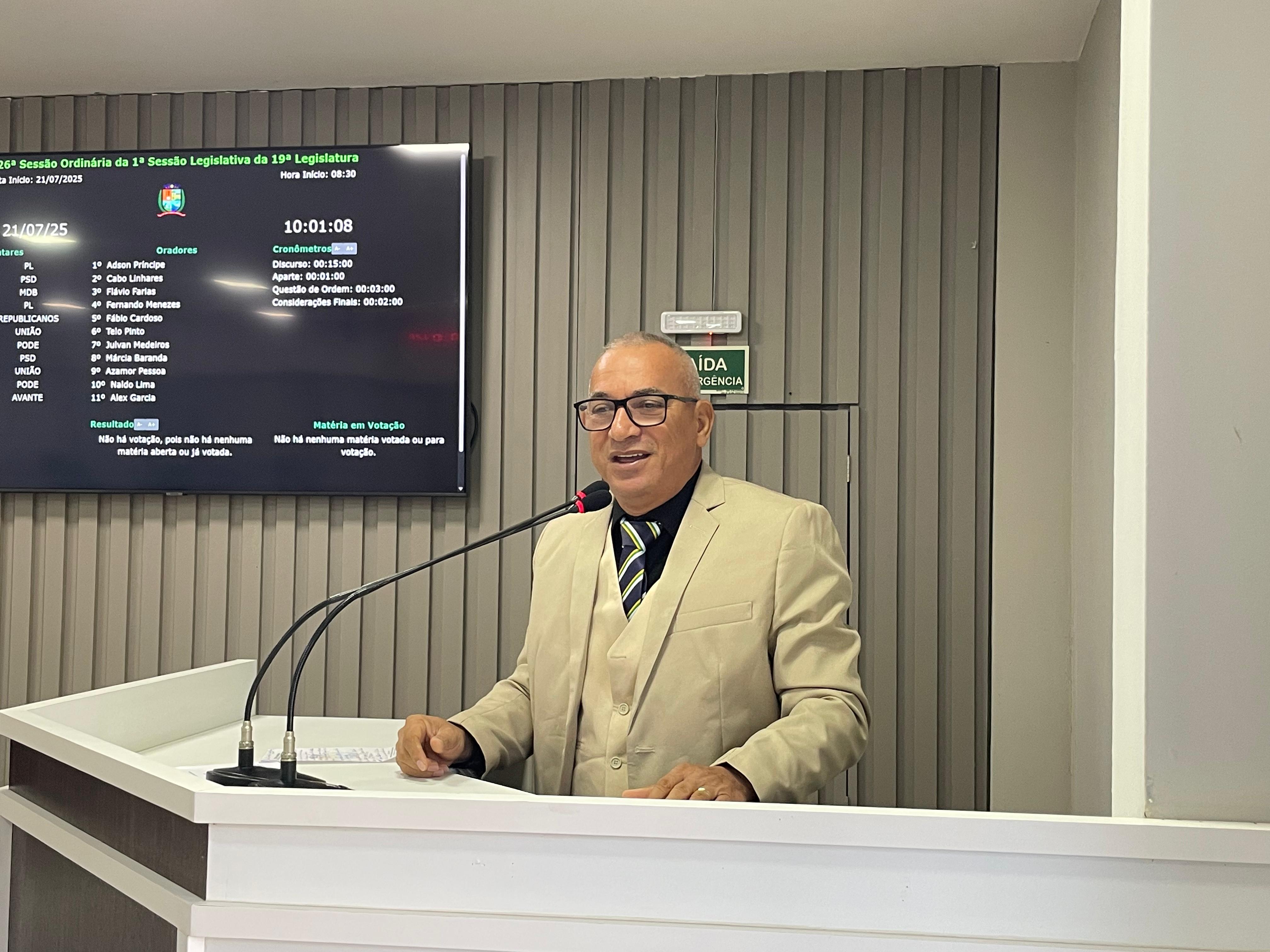 Vereador Fernando Menezes solicita melhorias para o bairro Tonzinho Saunier