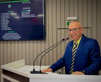 Vereador Fernando Menezes solicita reforma e construção de escolas na zona rural de Parintins