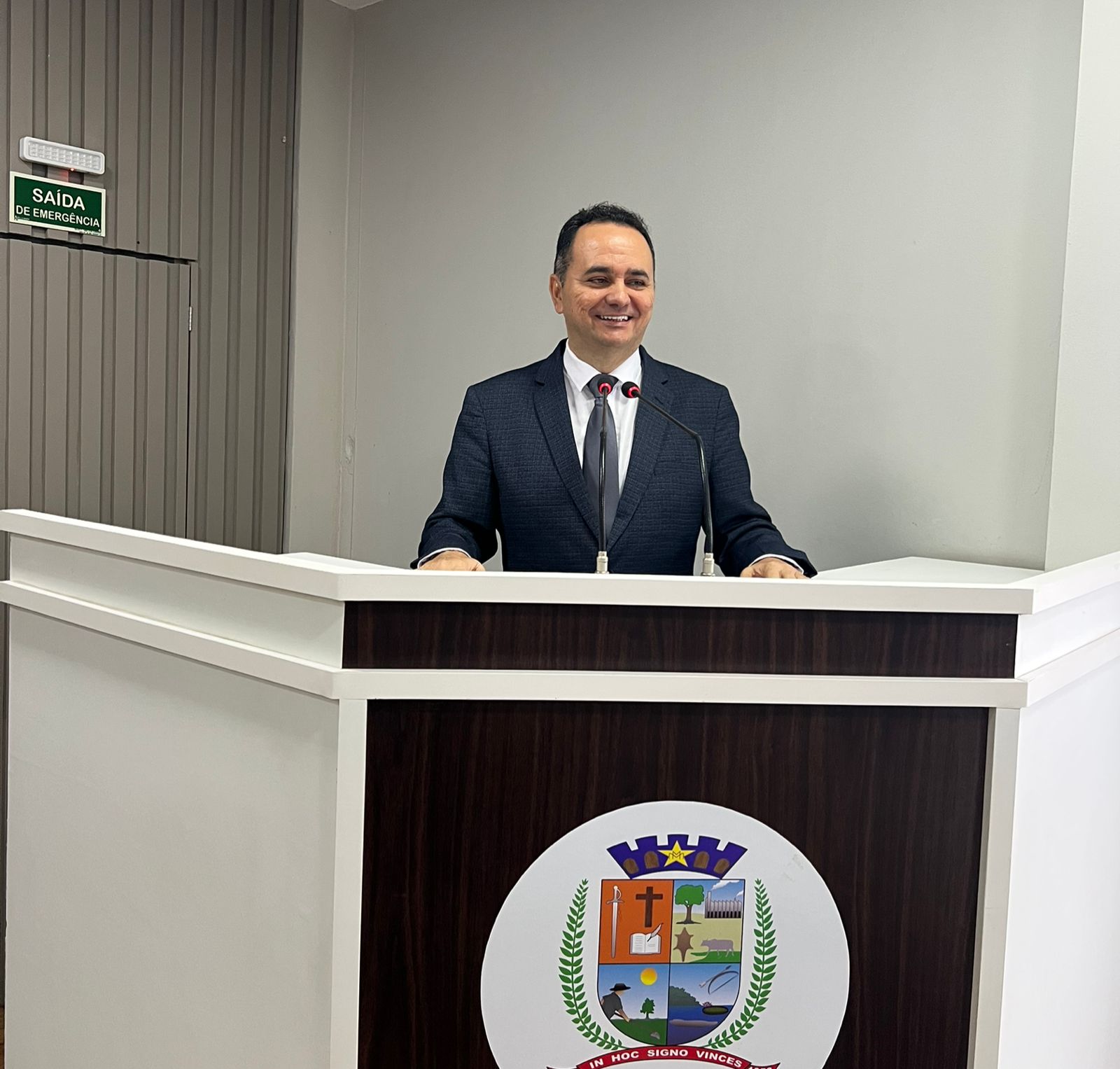 Vereador Flávio Farias solicita carro coletor de lixo para Caburi, Vila Amazônia e Mocambo