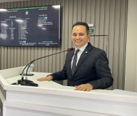 Vereador Flávio Farias solicita contratação de médico arritmologista para atuar em Parintins
