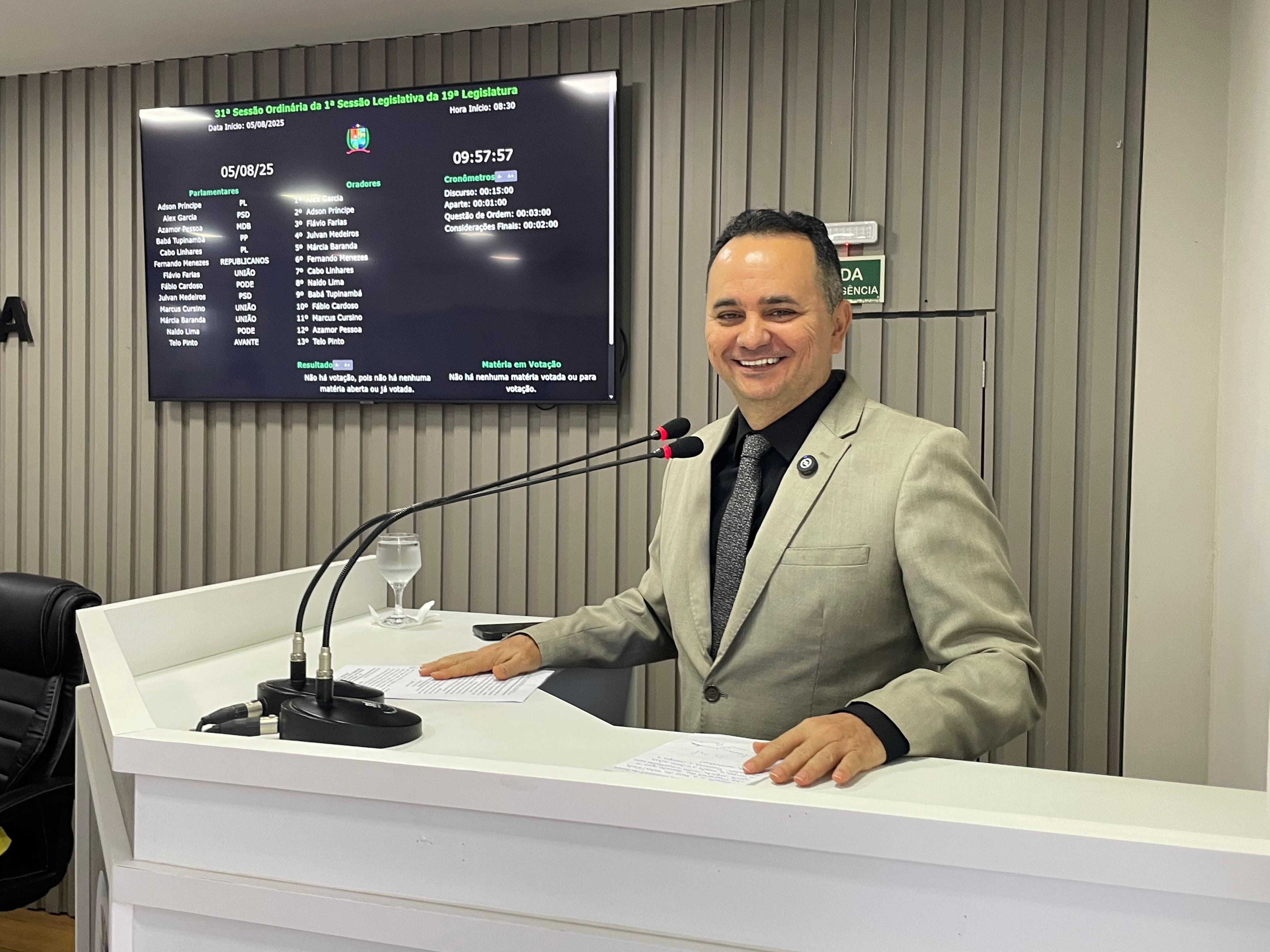 Vereador Flávio Farias solicita nova UBS Fluvial para atender comunidades ribeirinhas de Parintins