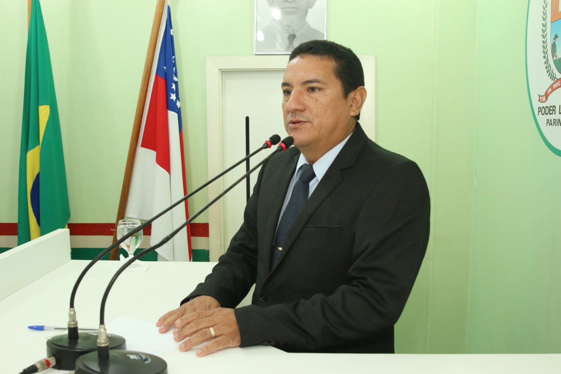 Vereador Gelson cobra conclusão de serviços asfálticos na Rua Gonçalves Maia