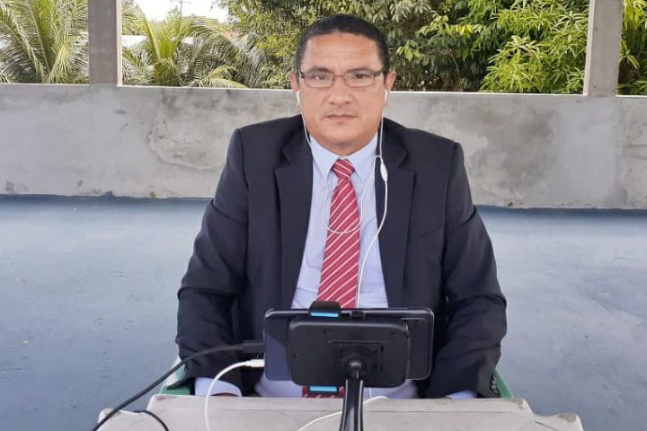 Vereador Gelson comenta sobre retorno das obras do Residencial Parintins