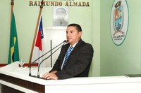 Vereador Gelson enaltece resposta à Requerimento para Faixa de Pedestre em frente ao PAC