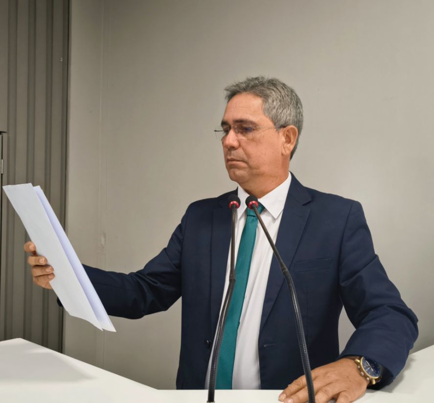 Vereador Julvan Medeiros apresenta projeto de lei que institui o Dia Municipal da Síndrome de Down