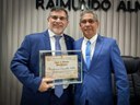 Vereador Julvan Medeiros prestigia entrega de Título de Cidadão Parintinense a Dodó Carvalho