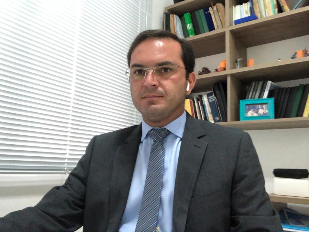 Vereador Mateus anuncia asfaltamento da Estrada principal da Gleba Vila Amazônia e ramais