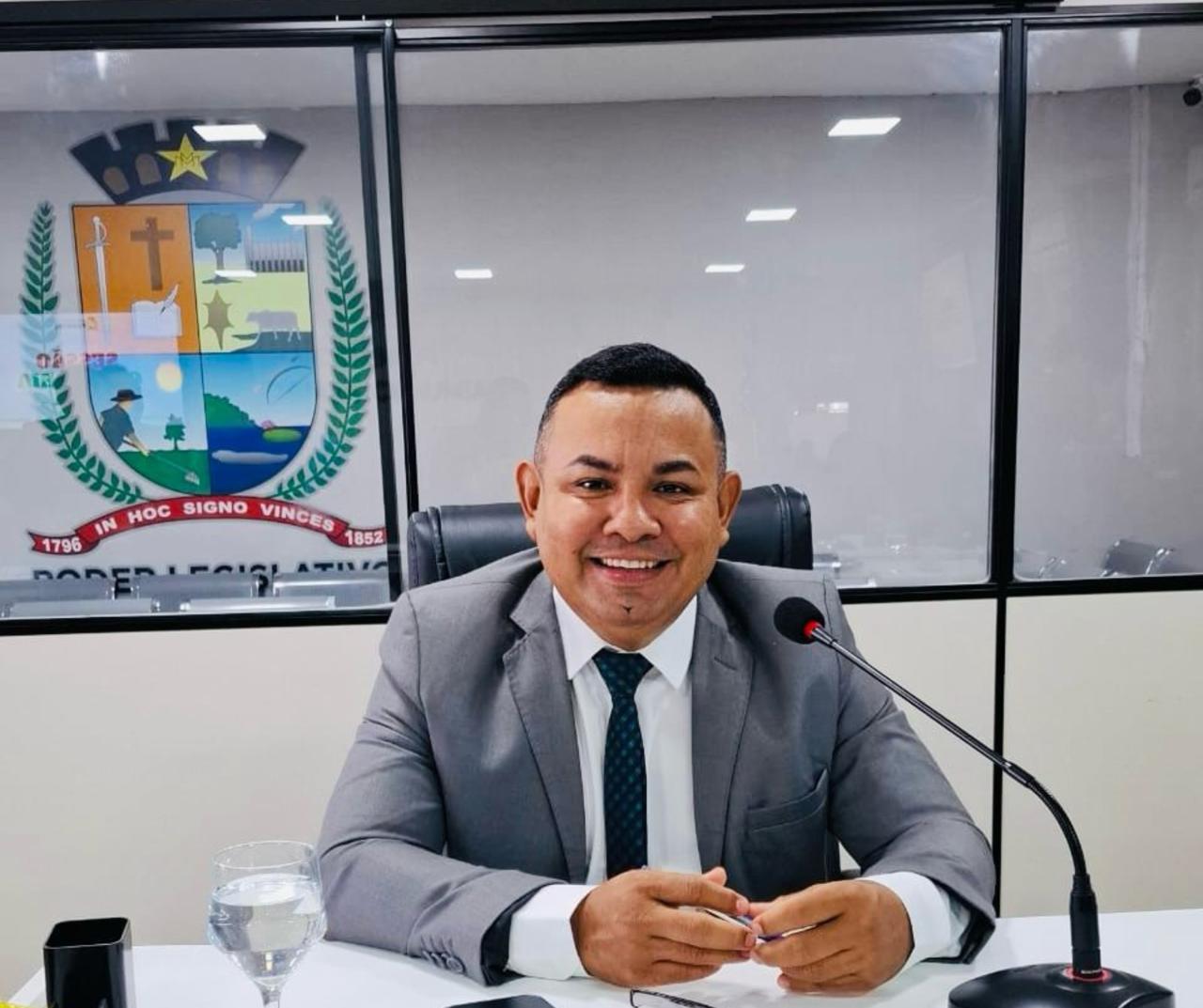 Vereador Naldo Lima foi autor da proposta de implantação da Escola da Floresta em Parintins