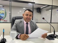 Vereador Naldo Lima propõe melhorias para infraestrutura e segurança no trânsito da cidade