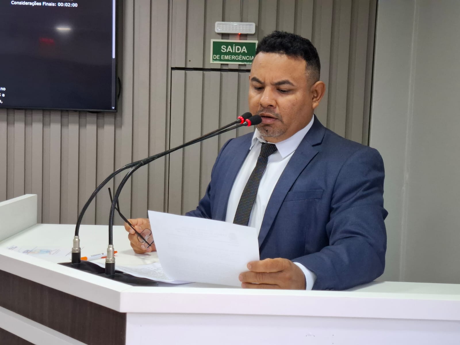 Vereador Naldo Lima solicita ao Setor de Iluminação Pública o restabelecimento da iluminação da Orla da União