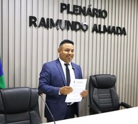 Vereador Naldo Lima solicita construção de uma escola modelo para Santa Rita do Boto