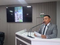 Vereador Naldo Lima solicita criação de um programa voltado ao acompanhamento e controle de pessoas em situação de rua em Parintins