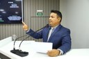 Vereador Naldo Lima solicita manutenção asfáltica e limpeza do meio fio da Estrada do Macurany, no Vila Cristina