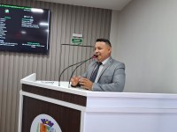 Vereador Naldo Lima solicita melhorias para infraestrutura municipal