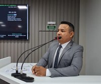 Vereador Naldo Lima solicita Mutirão Ginecológico em Parintins 