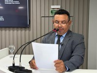 Vereador Naldo Lima solicita realização de cirurgias reparadoras de mama à mulheres vítimas de câncer, em Parintins