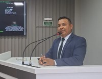 Vereador Naldo Lima solicita reativação do Centro do Idoso no Caburi