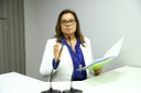 Vereadora apresenta Projeto de Lei para capacitar servidores no atendimento a autistas, priorizando a inclusão e sensibilidade