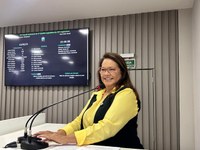 Vereadora Márcia Baranda defende causa animal e propõe criação de Banco de Ração em Parintins