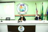 Vereadora Márcia Baranda participa de sessão informativa na Câmara Municipal